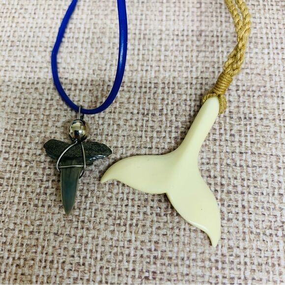 Beachy Necklace Bundle - Picture 2 of 3